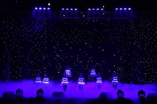 cho thuê màn che màn sao sân khấu