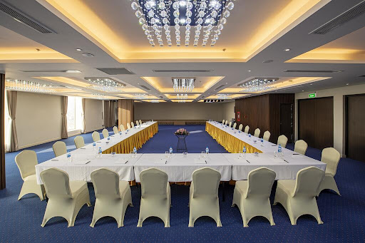 khách sạn la vela saigon hotel