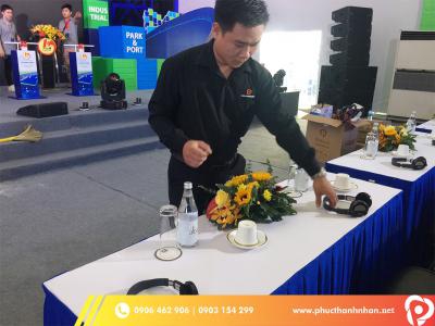 Bảng Giá Cho Thuê Thiết Bị Dịch Cabin Từ Đơn Vị Uy Tín - H2 Events