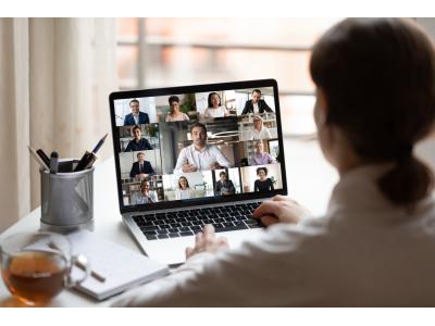 Phân Biệt Zoom Meeting Và Zoom Webinar - Nên Dùng Nền Tảng Nào?