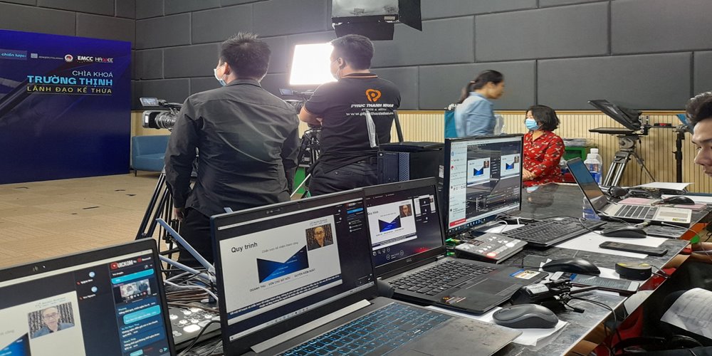 Giải Pháp Tổ Chức Sự Kiện Trực Tuyến