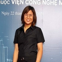Chị Hằng Lê - Office Manager Chị Hằng Lê - Office Manager