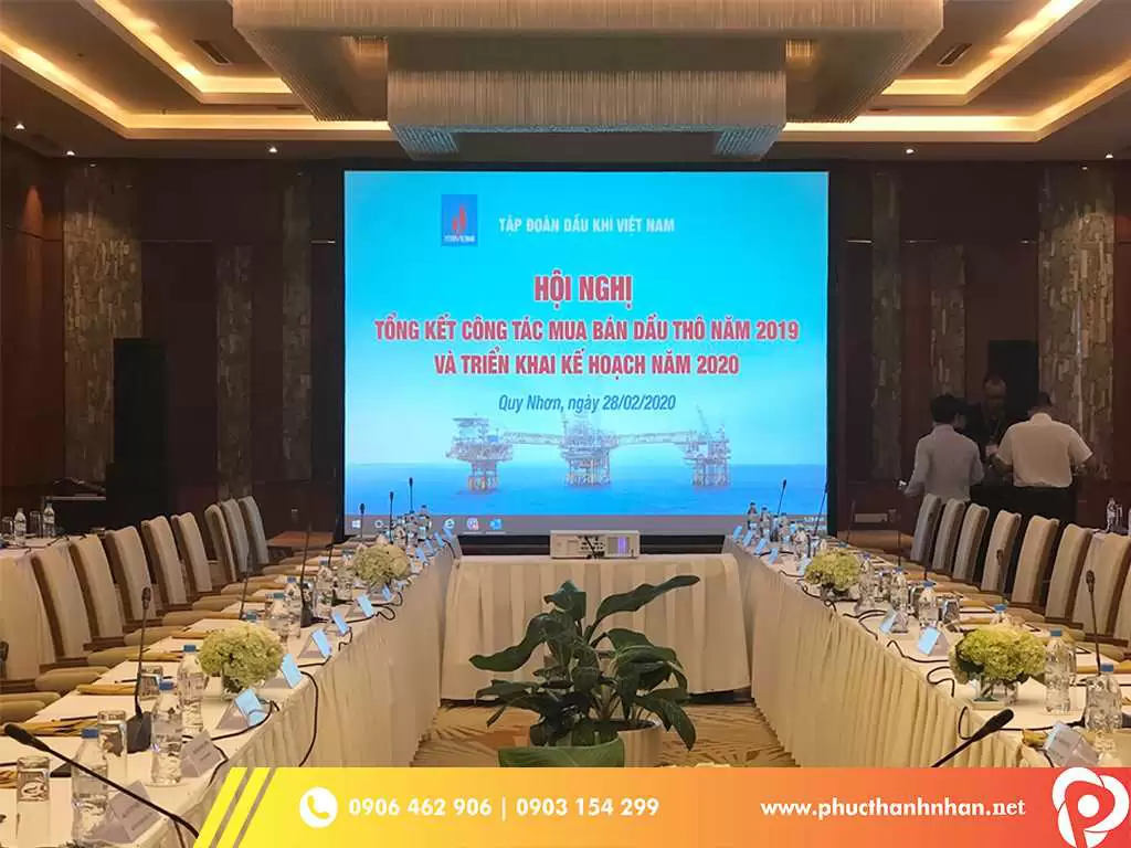 cho thuê máy chiếu TPHCM