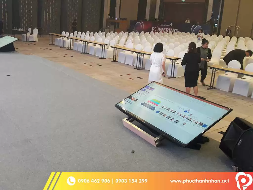 cho thuê màn hình cảm ứng