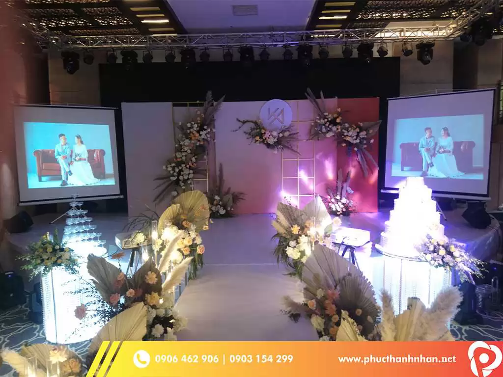 tổ chức sự kiện