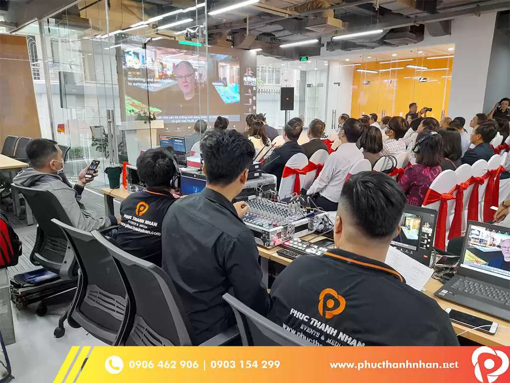 tổ chức hội thảo trực tuyến Microsoft Teams