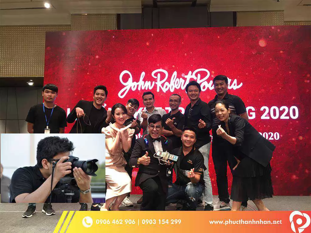 Chụp ảnh sự kiện